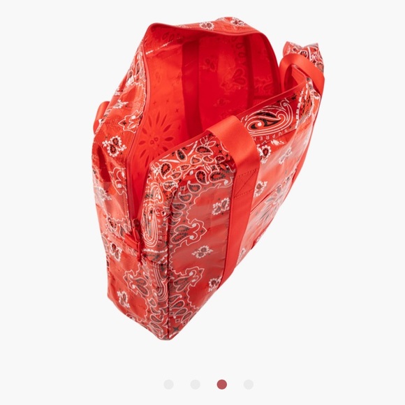 NWT SUPREME BANDANA TARP SMALL DUFFLE BAG
"SS 21" - Picture 7 of 7